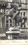 CPA Orleans A le Veel La Statue de Jeanne D'Arc 