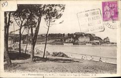 CPA Perros Guirec C du N Paysage sur la Plage de Trestraou 