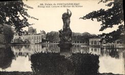 CPA Palais de Fontainebleau Etang aux Carpes et Statue de Silene 
