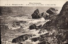 CPA Cotes Normandes Marigny en Mer La Mer se brisant sur les rochers Le Chaos 