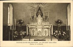 CPA Notre Dame de Domois par Ouges Cote d'Or Interieur de la Chapelle 