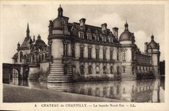 CPA Chateau de Chantilly La Facade Nord Est 