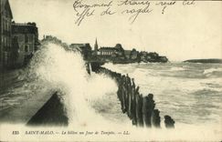 CPA Saint Malo Le Sillon un jour de Tempete 