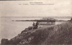 CPA St Malo Tombeau de Chateaubriand sur le Grand Be 