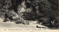 CPA Palais de Versailles Les Jardins Les Basin d'Apollon 