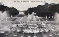 CPA Versailles Grandes Eaux Bassin de Latone et Tapis Vert 