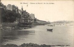 CPA Dinard Falaises du Prieure Au loin St Malo 