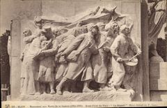 CPA Dijon Monument aux Morts de la Guerre Rond Point du Parc 