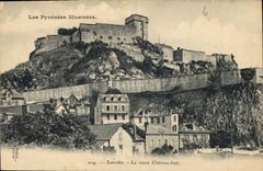 CPA Lourdes Le vieux Chateau fort 