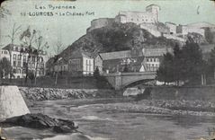 CPA Lourdes Le Chateau Fort 