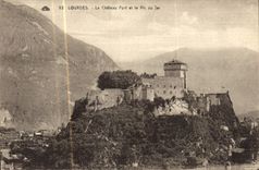 CPA Lourdes Le Chateau Fort et le Pic du Jer 