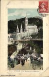 CPA Lourdes La Grotte et la Basilique 