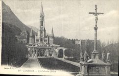 CPA Lourdes Le Calvaire Breton 