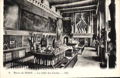 CPA Musee de Dijon La Salle des Gardes 