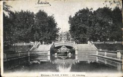 CPA Dijon Place d'Arcy Le Square 