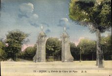 CPA Dijon Entree du Cours du Parc 