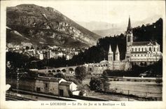 CPA Lourdes Le Pic du Jer et la Basilique 