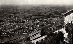 CPA Lourdes Vue prise de la gare Superieure du Pic de Jer 