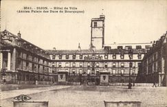 CPA Dijon Hotel de Ville Ancien Palais des Ducs de Bourgogne 