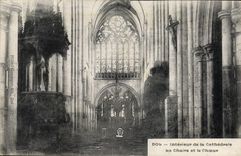 CPA Dol Interieur de la Cathedrale La Chaire et le Choeur 