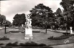 CPA Rennes Le Jardin du Thabor 