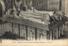 CPA Dijon Tombeau de Jean sans Peur et Marguerite de Baviere 