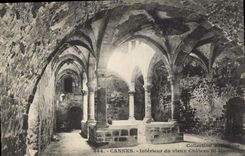 CPA Cannes Interieur du vieux Chateau St Honorat 
