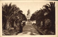 CPA Ile Saint Honorat Entree du monastere vue de l'exterieur 