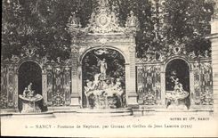CPA Nancy Fontaine de Neptune par Guibal et Grille de Jean Lamour 
