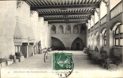 CPA Chateau de Pierrefonds La Salle des gardes