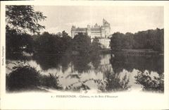 CPA Pierrefonds Chateau vu du Bois d'Haucourt 