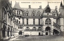 CPA Pierrefonds Cour du Chateau 