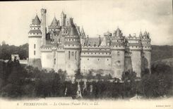 CPA Pierrefonds Le Chateau Facade Est 
