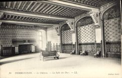 CPA Pierrefonds Le Chateau La Salle des Ducs 