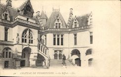 CPA Chataeu de Pierrefonds Le Beffroi 