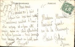 CPA Lourdes La Basilique et la Vierge Couronnee 