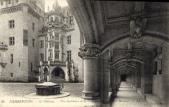 CPA Pierrefonds Le Chateau Vue interieure 