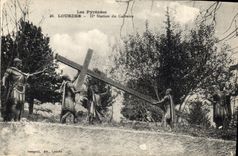 CPA Les Pyrenees Lourdes Ile Station du Calvaire 