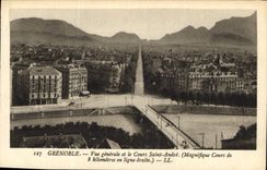 CPA Grenoble Vue generale et le Cours Saint Andre Magnifique Cours de 8 Kilometres en ligne droite 