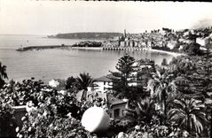 CPA Menton Vue generale Au fond le Cap Martin 