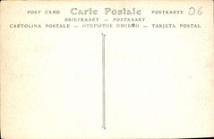 CPA Nice La Grotte du Jardin et la Jetee Promenade vue prise de l'Hotel de France