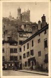 CPA Lyon Rhone Vieille Maisons au pied de la Colline de Fourviere 