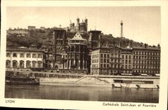 CPA Lyon Cathedrale Saint Jean et Fourviere 