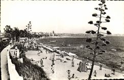 CPA Golfe Juan AM Vue panoramique de la Plage 