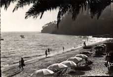 CPA Cote d'Azur Contre jour sur la Plage 