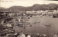 CPA Nice Le Port Bateaux
