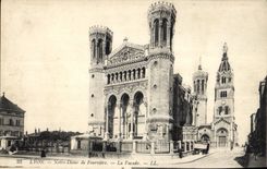 CPA Lyon Notre Dame de Fourviere La Facade 