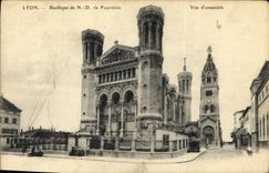 CPA Lyon Basilique de ND de Fourviere Vue d'ensemble 