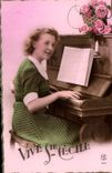 CPA Vive Ste Cecile  Femme Piano