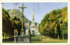 CPA Lourdes Calvaire breton et Basilique 